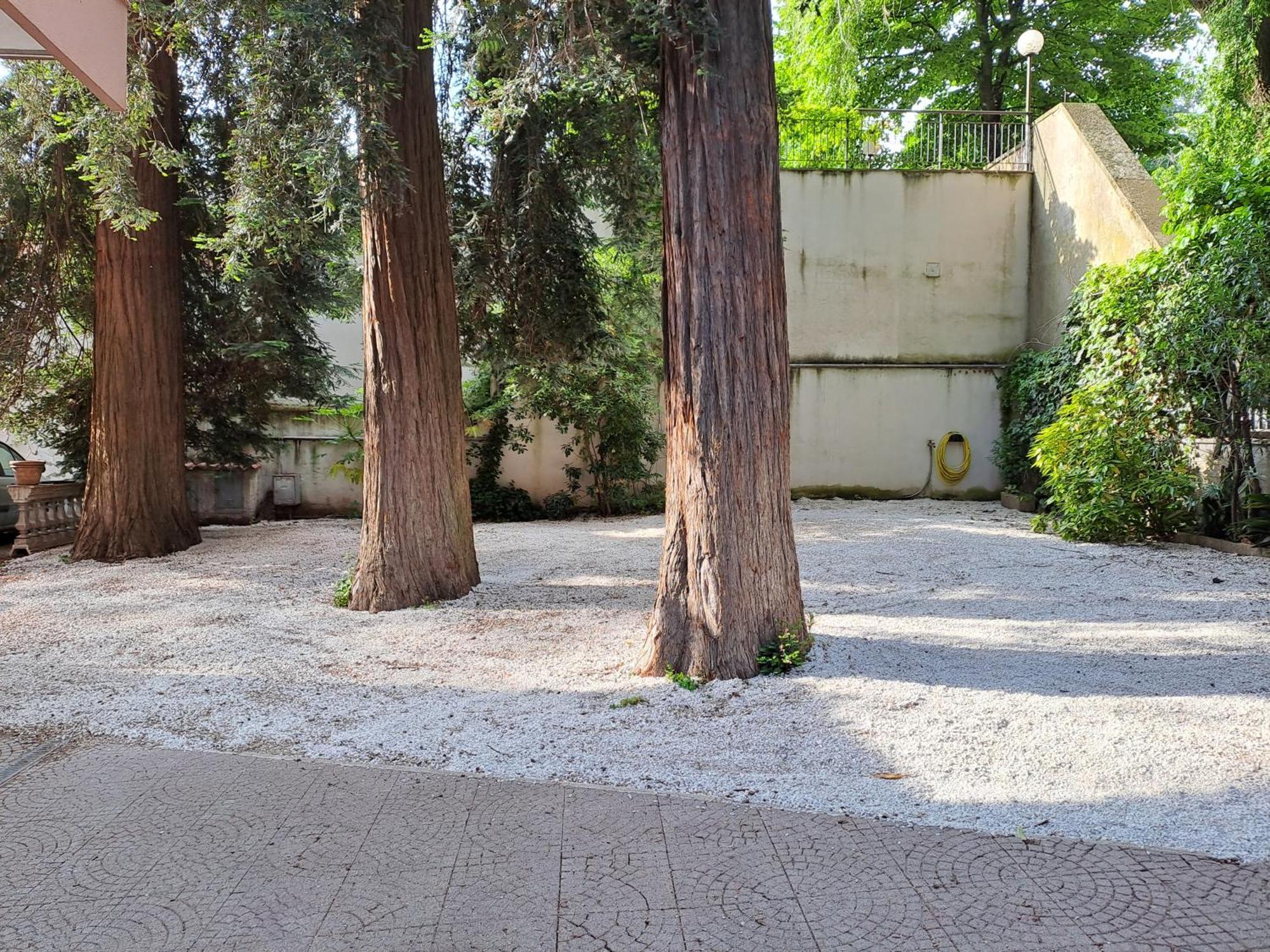Robinia 3* Genzano di Roma