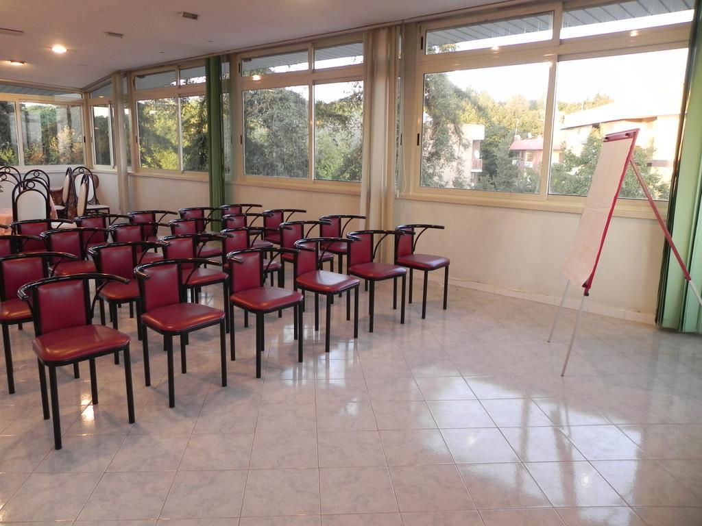 Hotel Robinia 3*