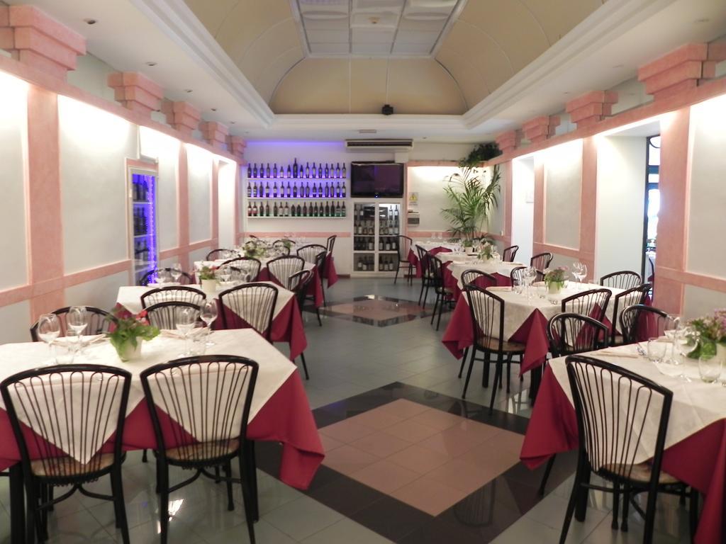 Hotel Robinia 3*